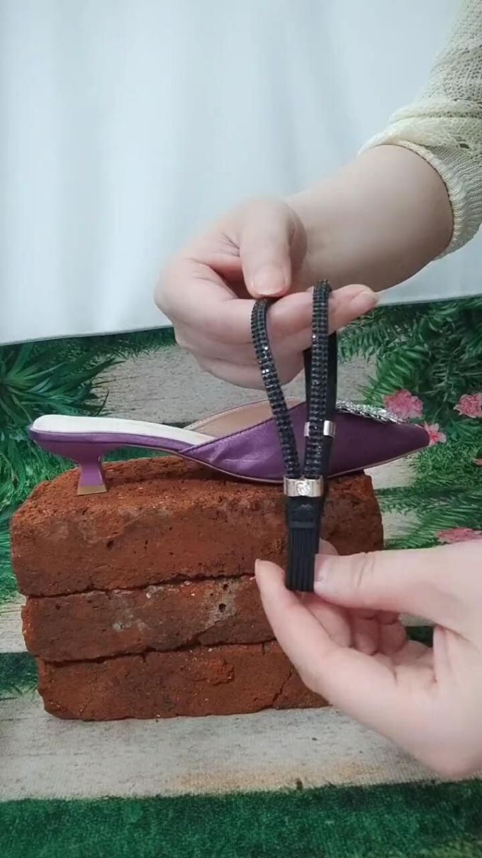 无帮 皮革 