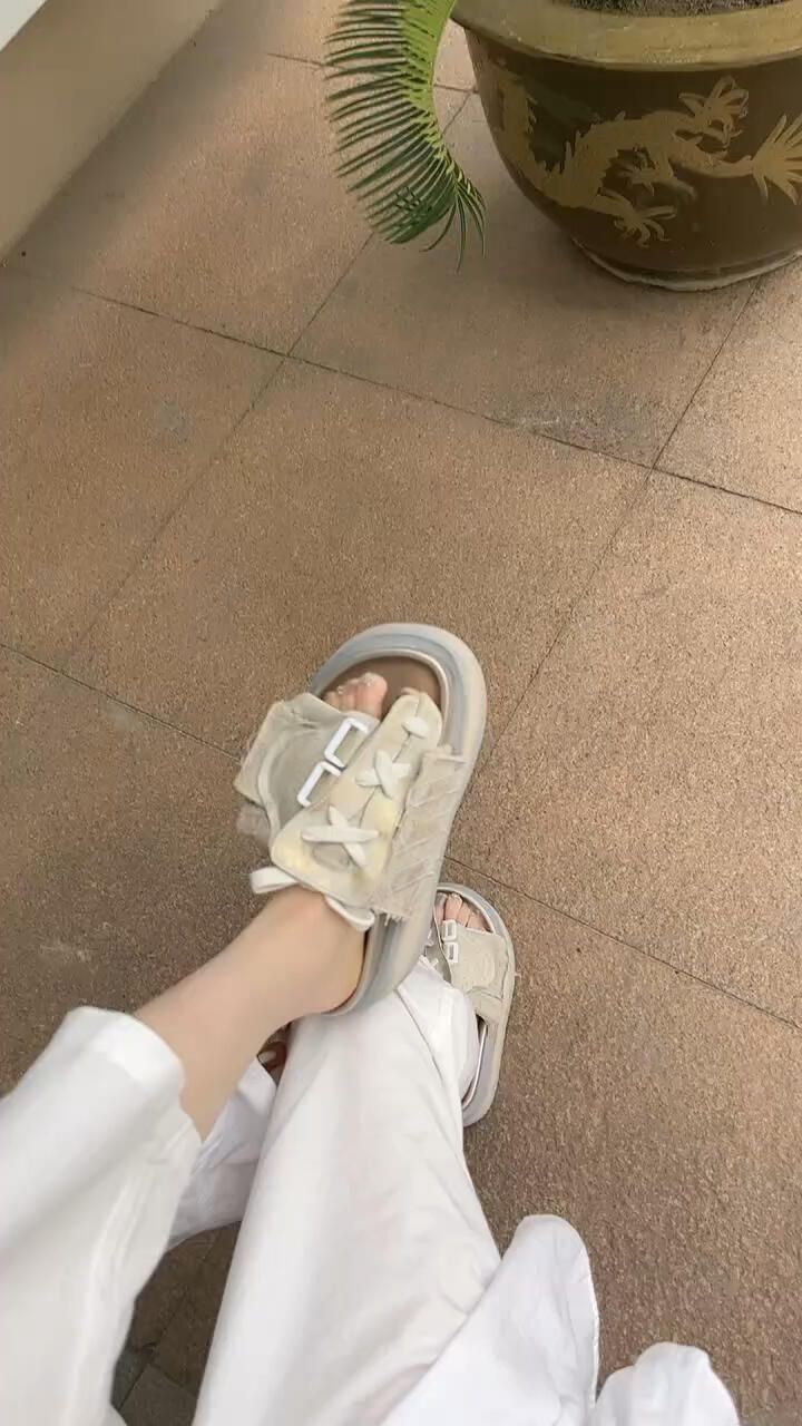无帮  - VALI鞋履AI设计主图